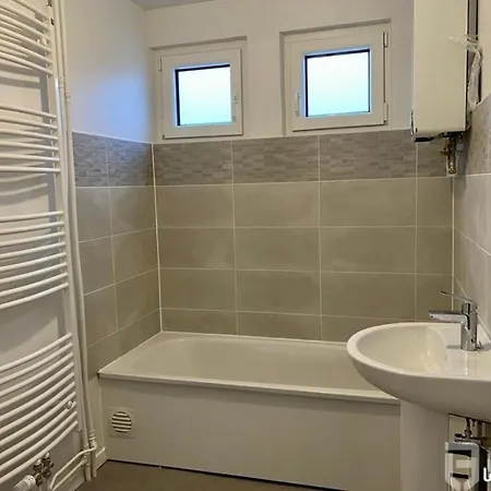 F4 Meuble 75m2 Trois Avec Balcon