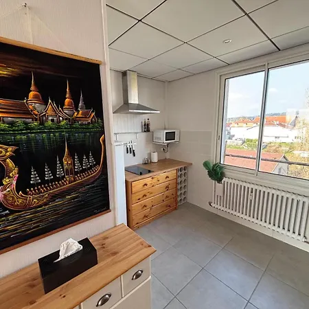 아파트 F4 Meuble 75m2 Trois Avec Balcon *