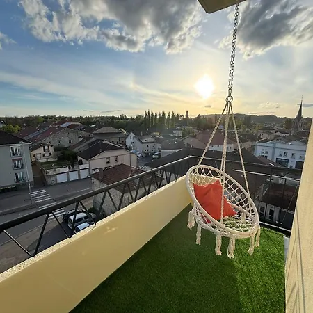 아파트 F4 Meuble 75m2 Trois Avec Balcon 비텔