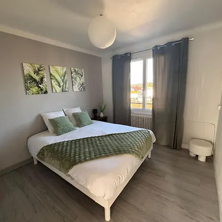 F4 Meuble 75m2 Trois Avec Balcon *