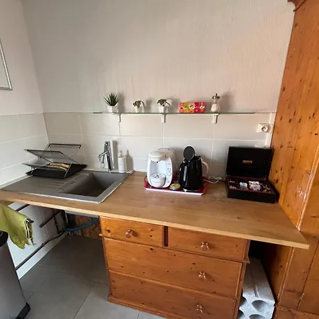 아파트 F4 Meuble 75m2 Trois Avec Balcon 비텔