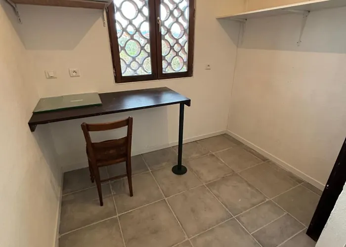 F4 Meuble 75m2 Trois Avec Balcon * Vittel