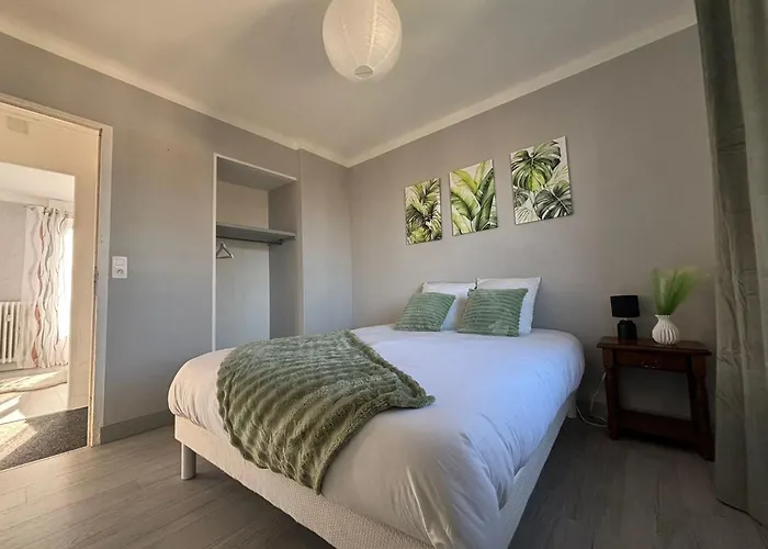 F4 Meuble 75m2 Trois Avec Balcon * Vittel